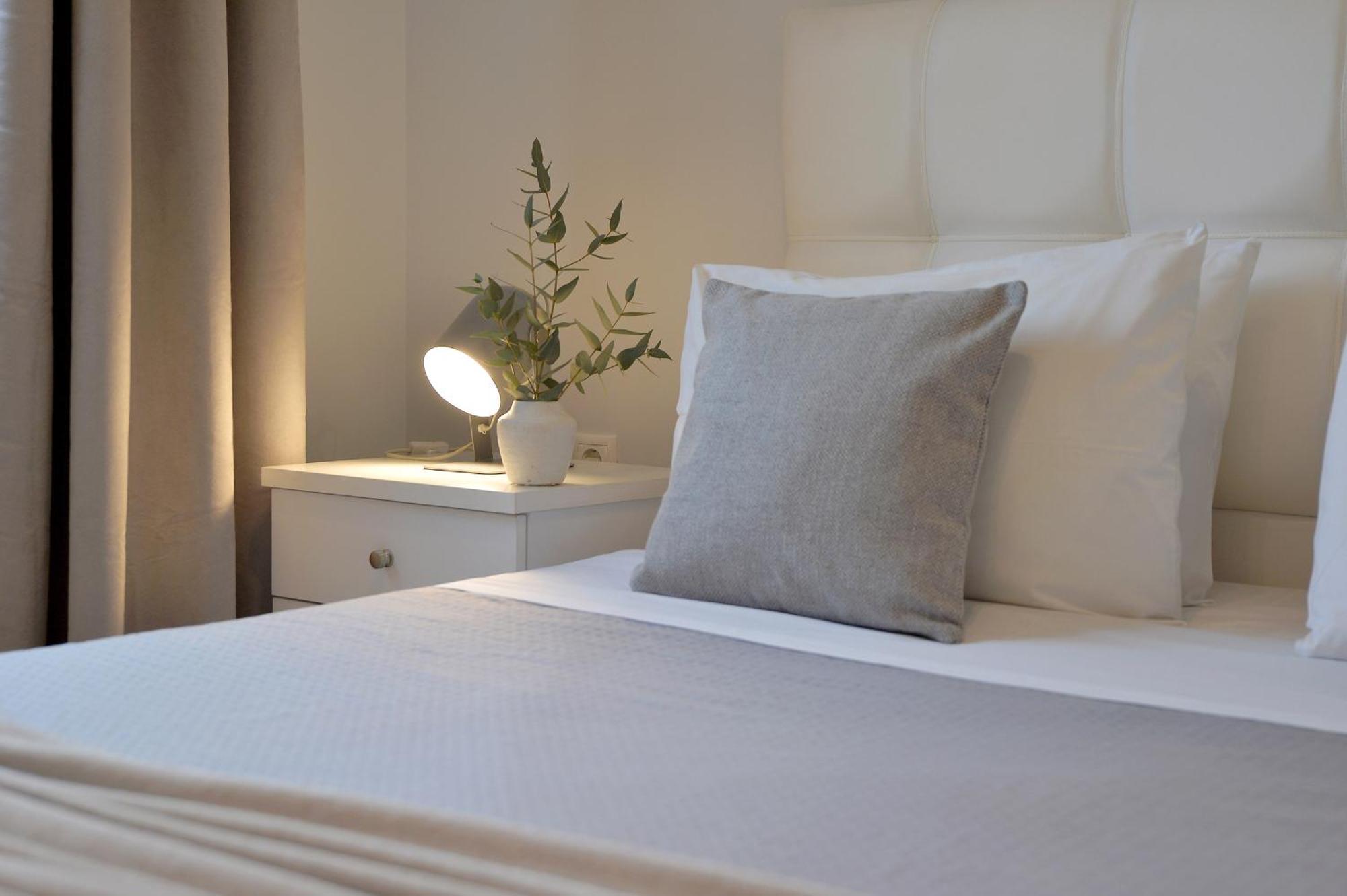 Alekos 1 νetflix Aparthotel 3*